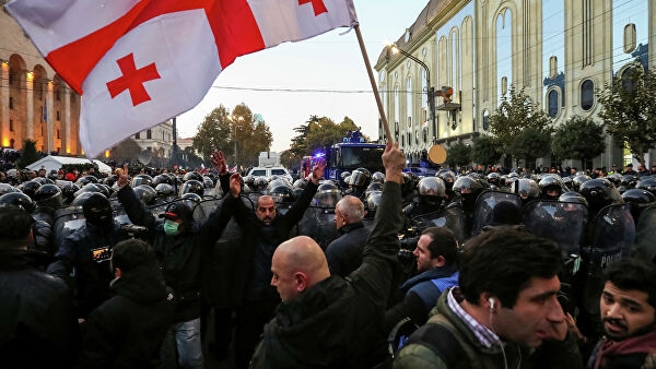 демонстрация в Грузии флаг