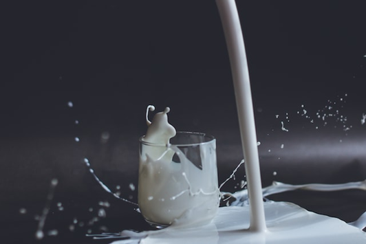 Нутрициолог Гончар рассказала, кому стоит отказаться от молока